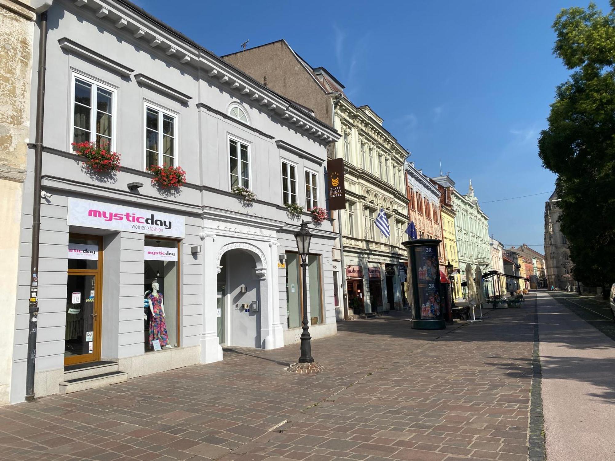 Boutique Hotel Zlaty Dukat Kosice Ngoại thất bức ảnh